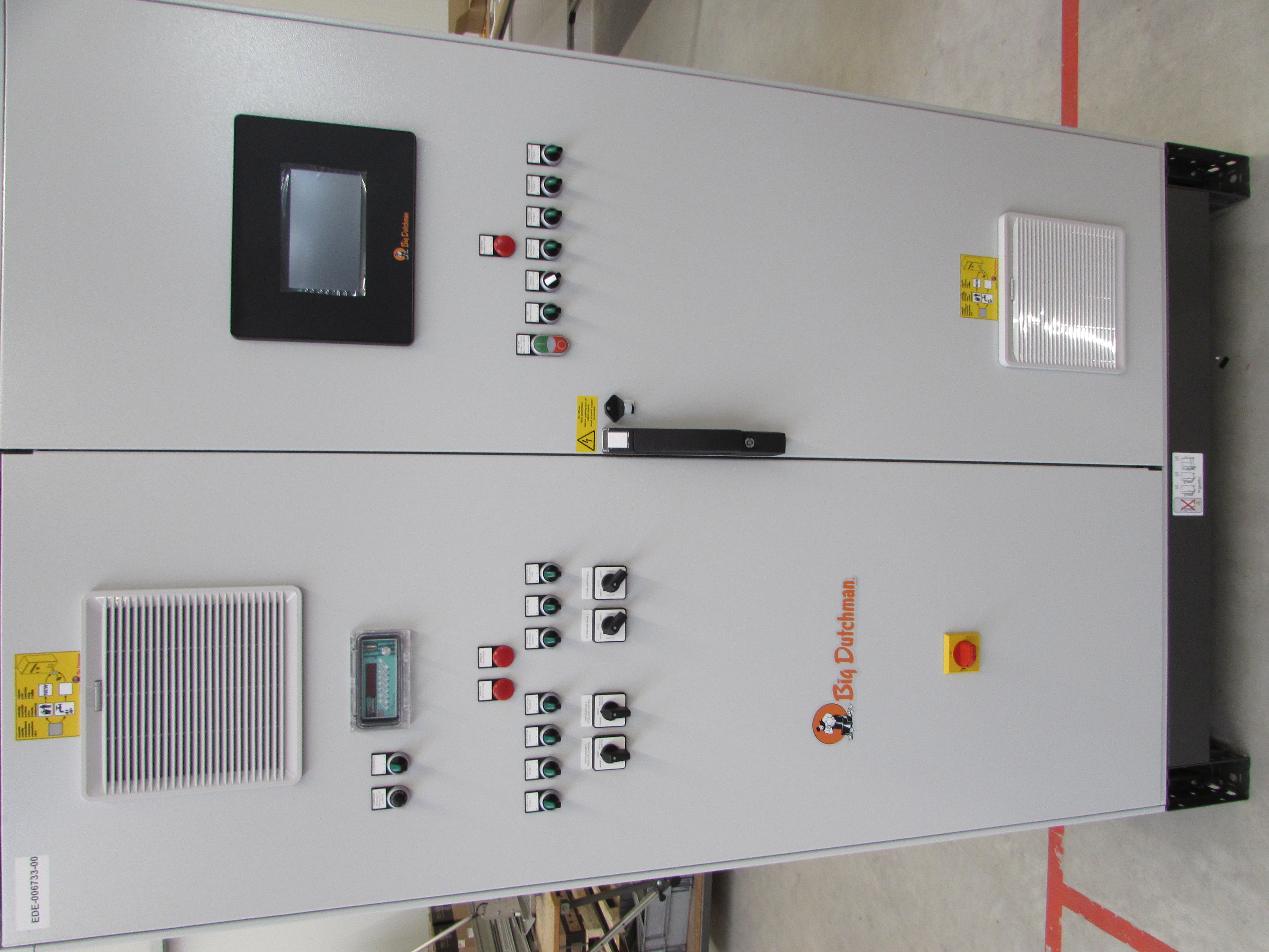 Control cabinet rearing house - UV-S680 2r/4t - ventilation